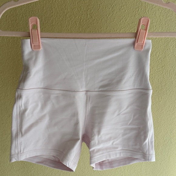 lululemon Align™ High-Rise Short 4" - Picture 5 of 7